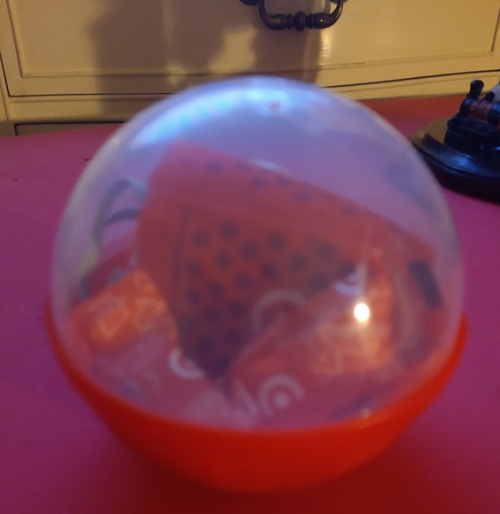 Miniverse make-it mini Target Food Favorites- Mini Cupcakes - Picture 4 of 6